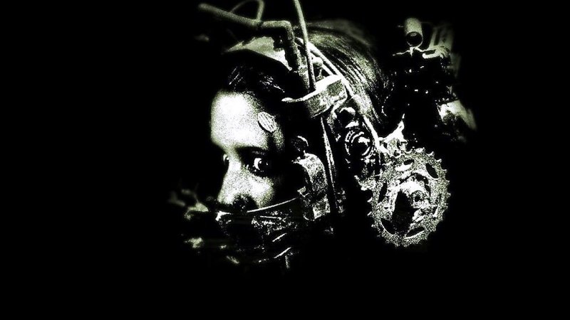 Пила: игра на выживание (2004)