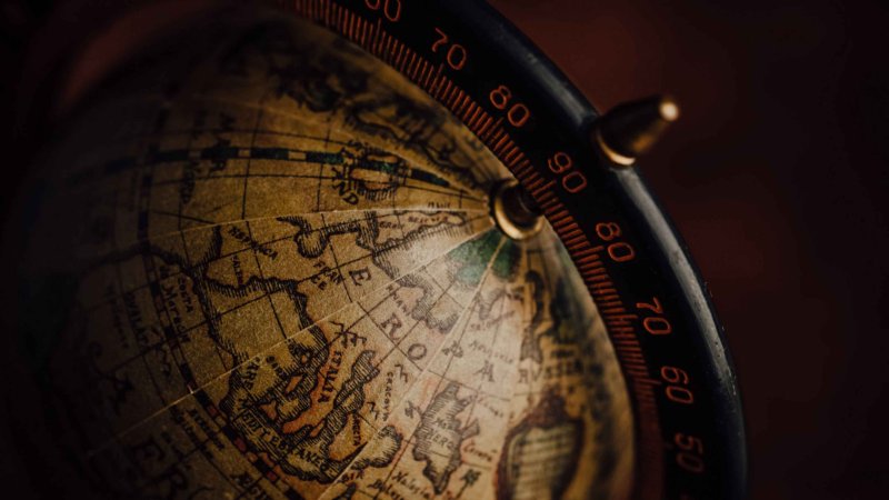 Заставка на рабочий стол Глобус