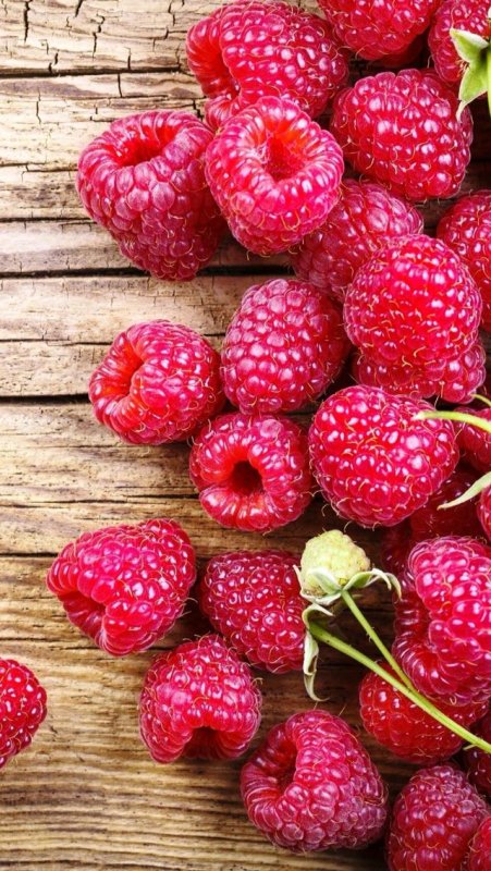 Яркие ягоды