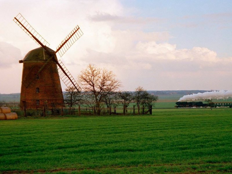 Мельница в деревне