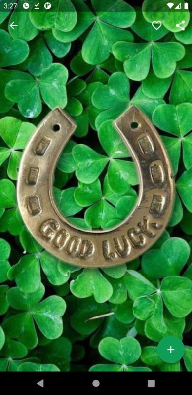 Четырёхлистный Клевер символ удачи