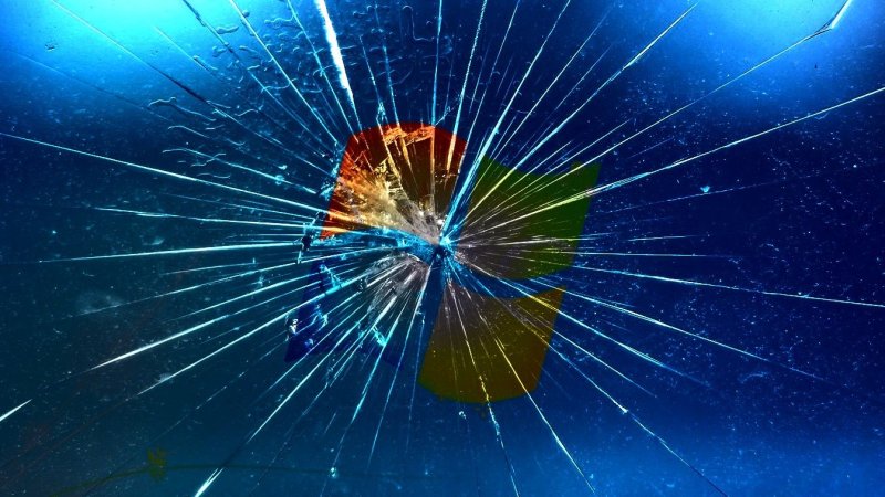 Разбитый монитор