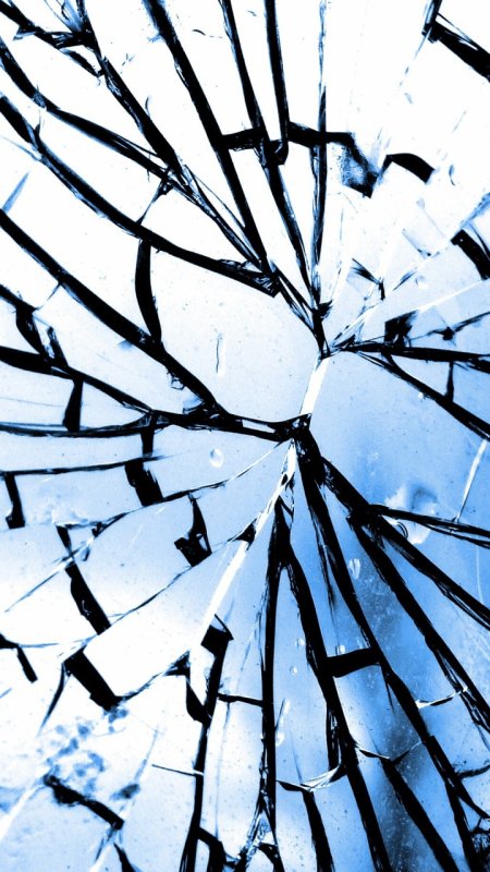 Треснутое стекло