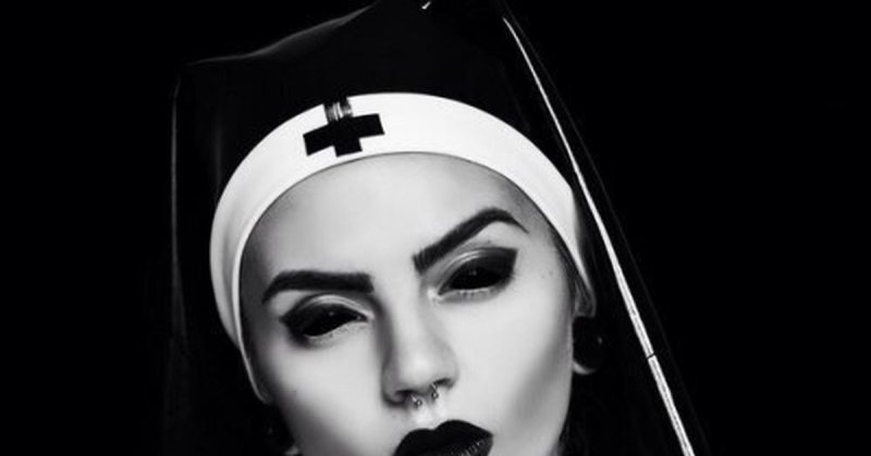 Beatriz Mariana монахиня