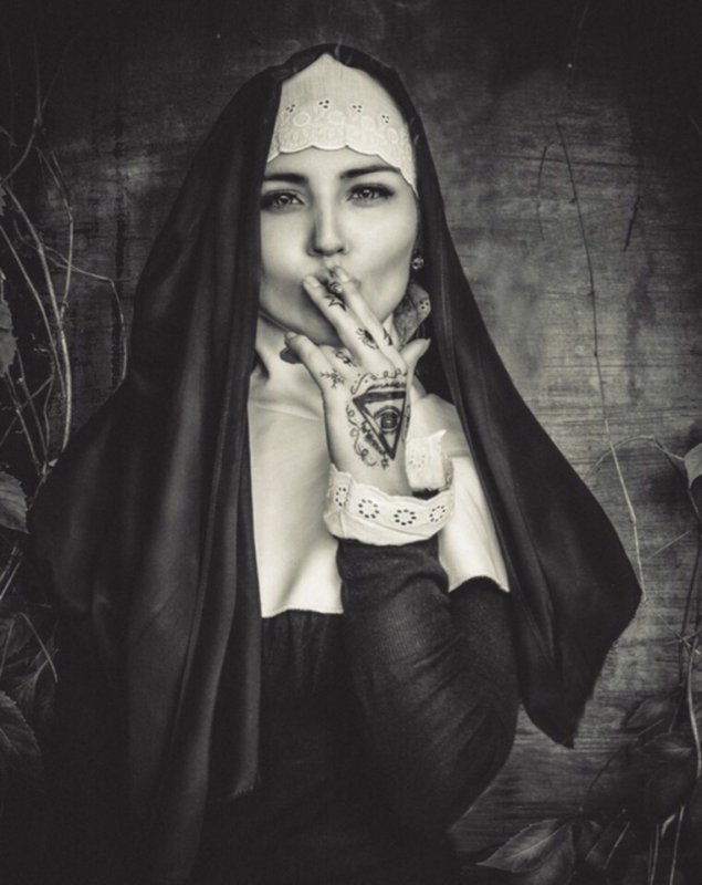 Изабелла Кристин монашка