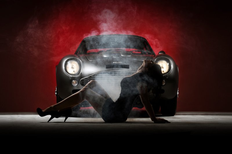 Креативный рабочий стол машины