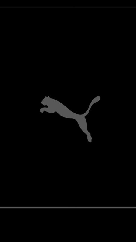 Логотип Пума на черном фоне