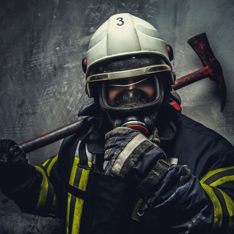 Шлем пожарного