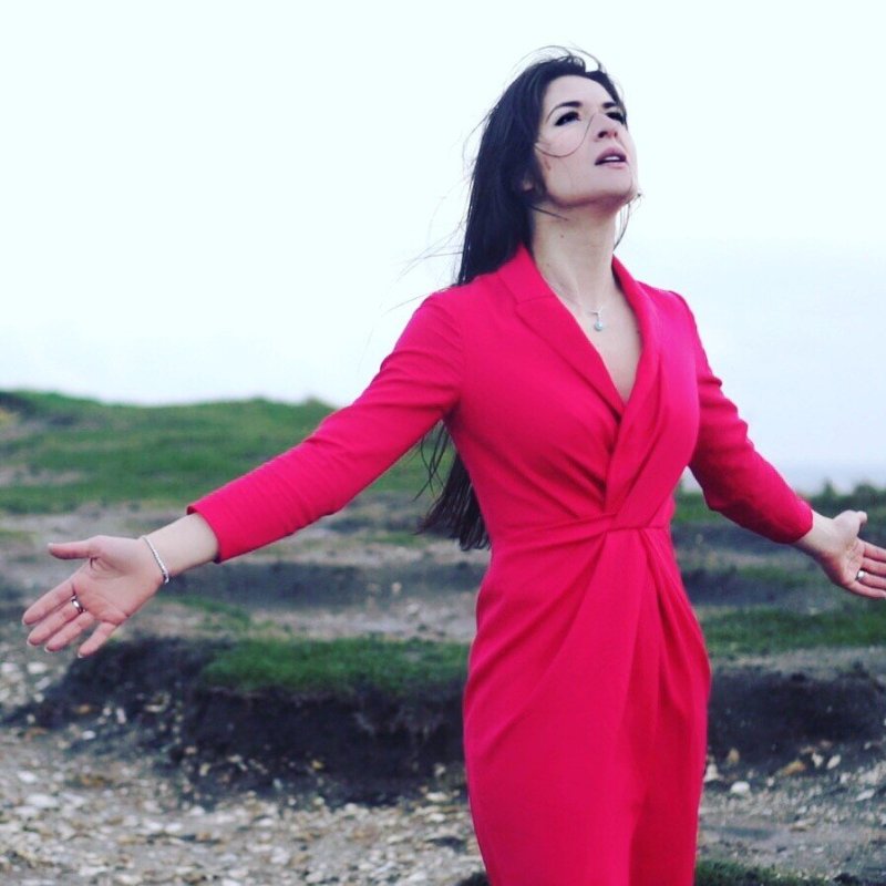 Ада Конде психолог