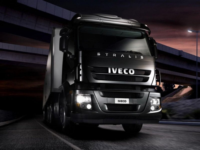 Iveco Stralis 6x4 тягач