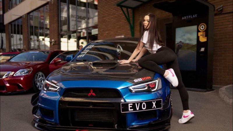 Девушки и авто