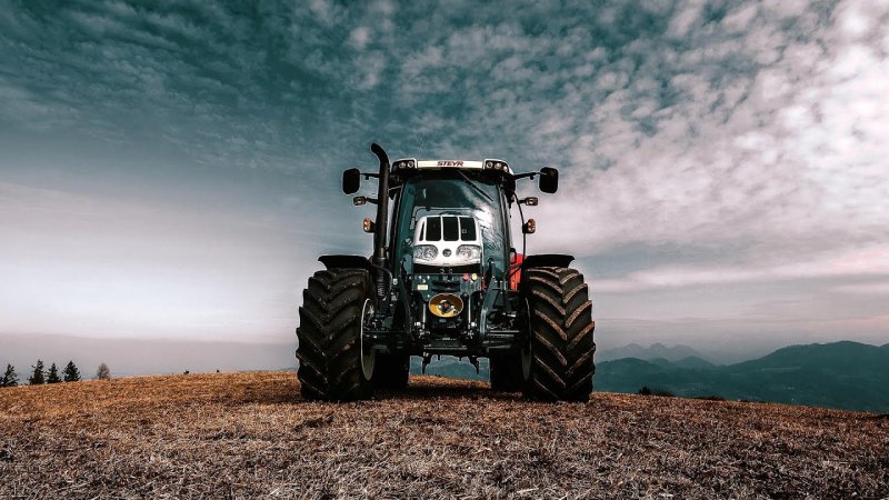 Беспилотные тракторы John Deere