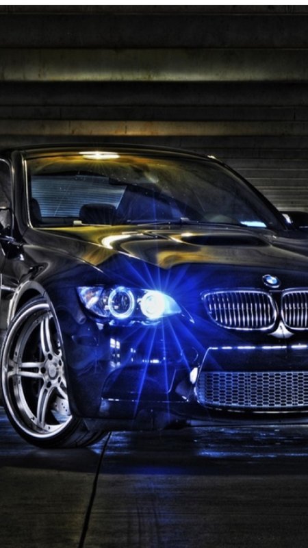 BMW m5 неоновая