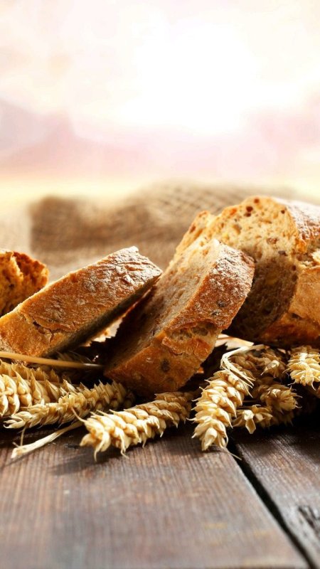 Хлеб на столе