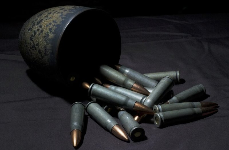 Патроны фон