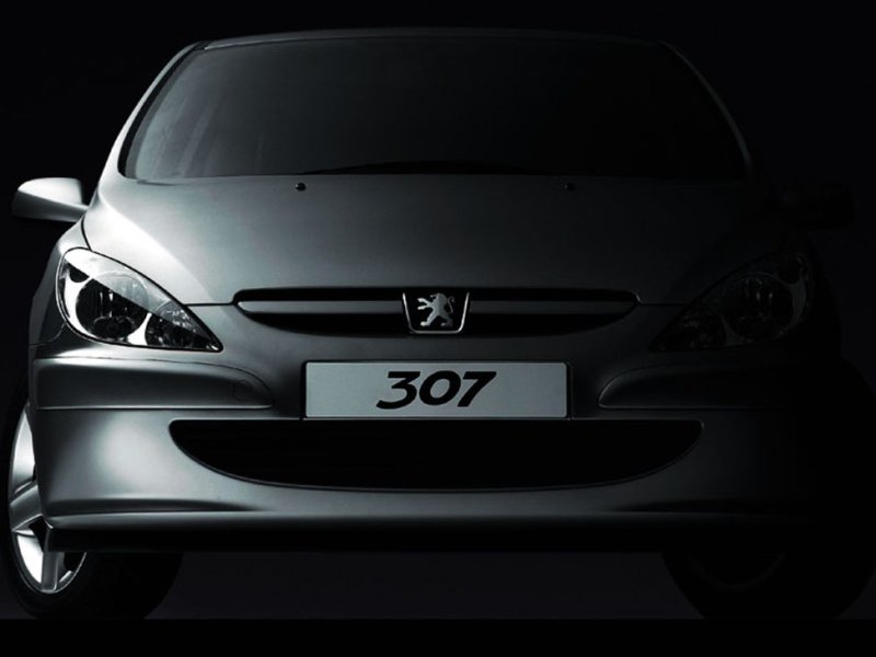 Peugeot 207 Devil Eyes