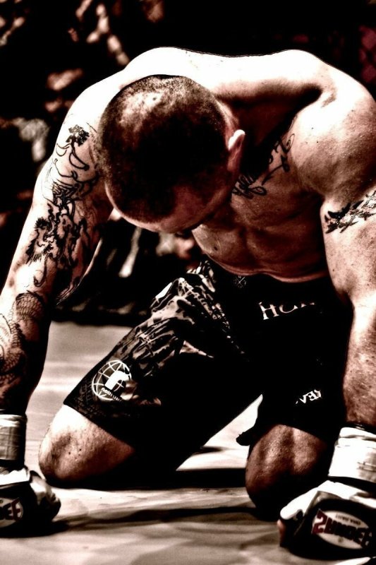 Обои на телефон для бойцов