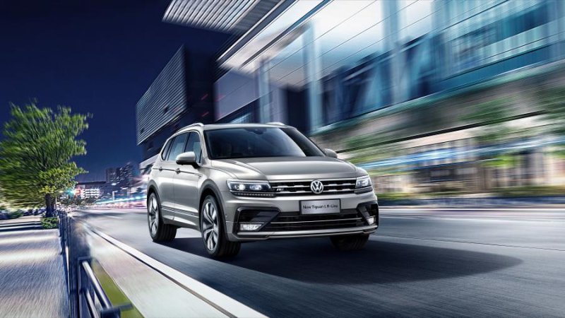 Фольксваген Tiguan r line 2018