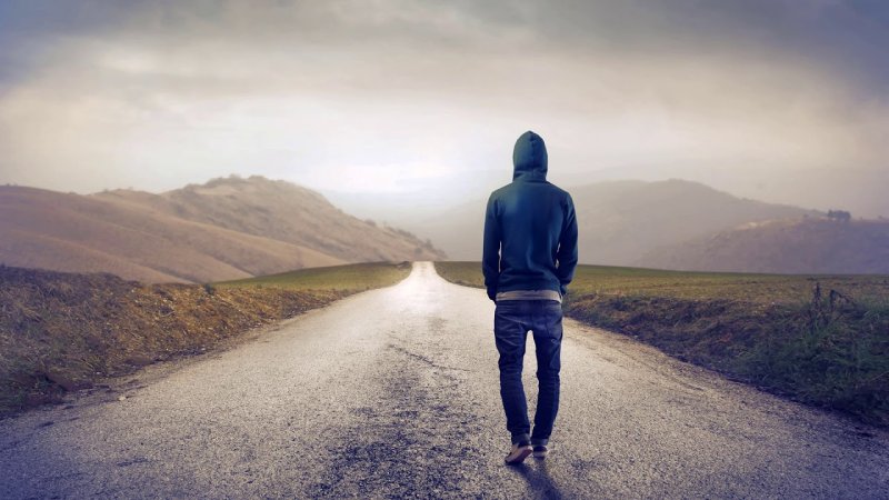 Парень со спины