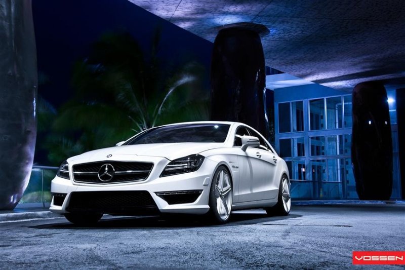 Mercedes Benz CLS 63 AMG