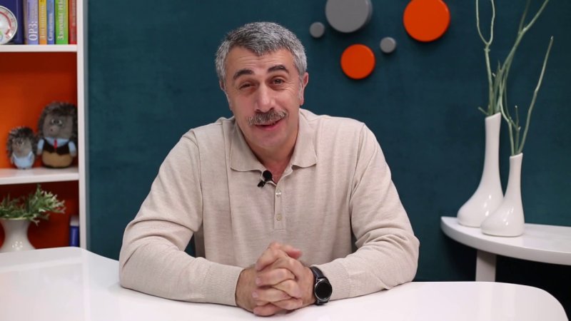 Доктор Комаровский на первом