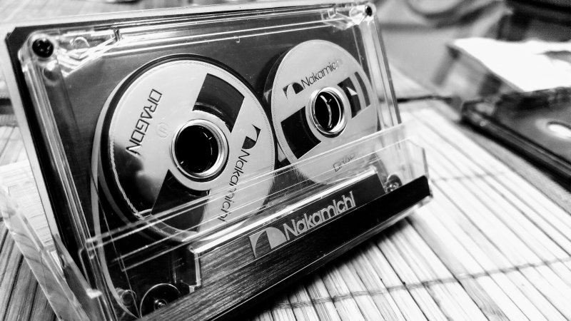 Компакт кассета 80х