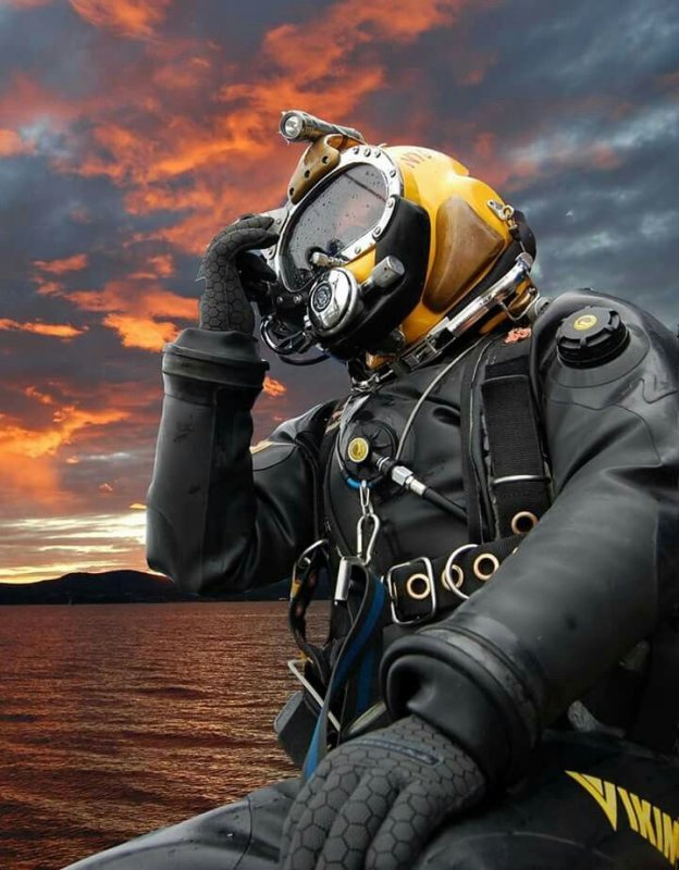 Водолазный костюм