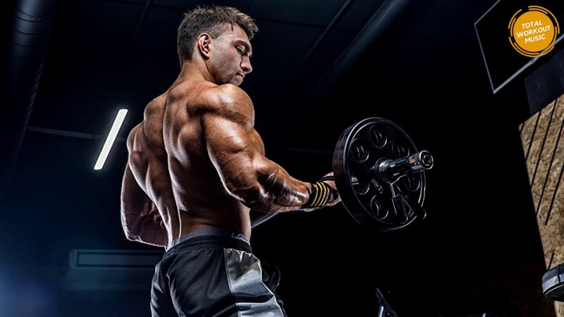 Мужчина со штангой