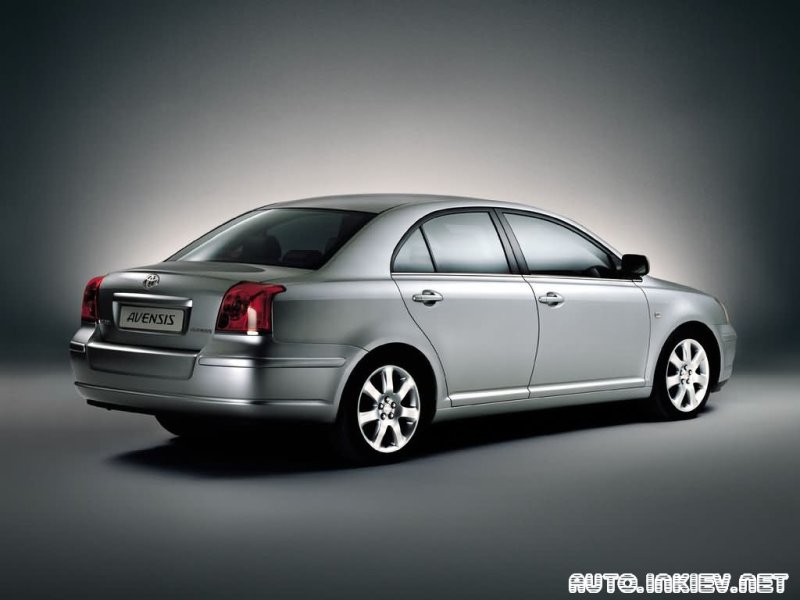 Тойота Авенсис 2003-2009