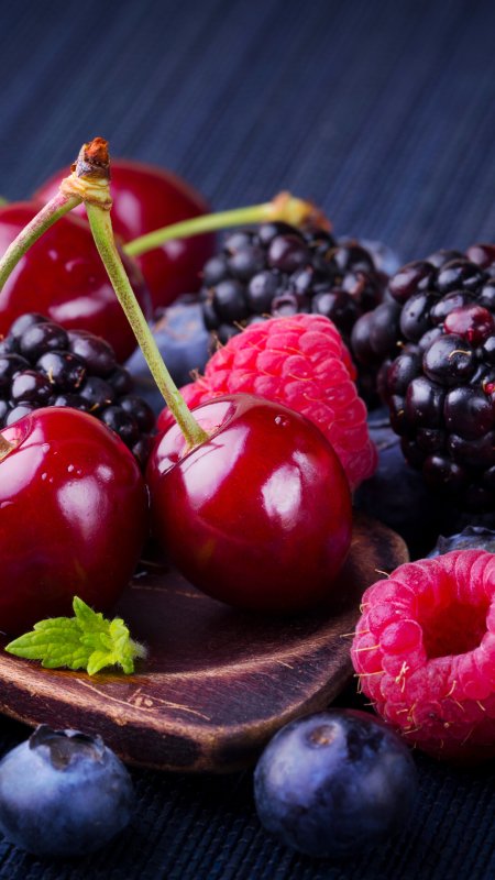 Сочная ягода