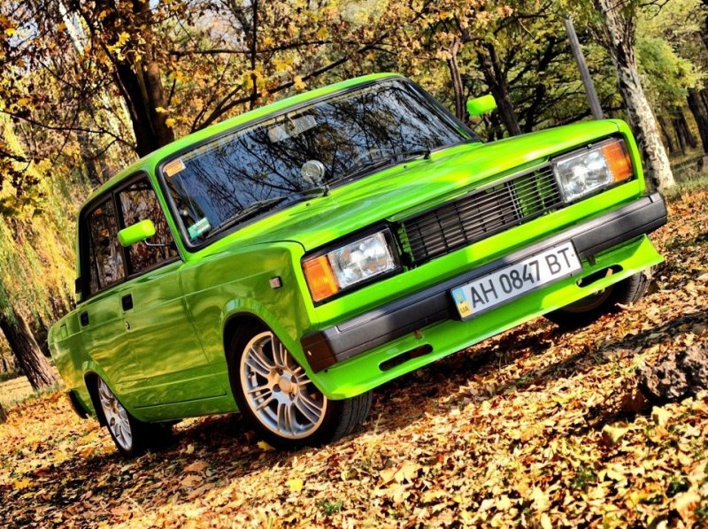 ВАЗ-2105 Жигули зеленая