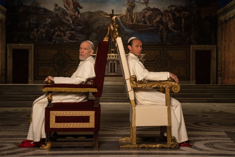 Молодой папа Пий 13