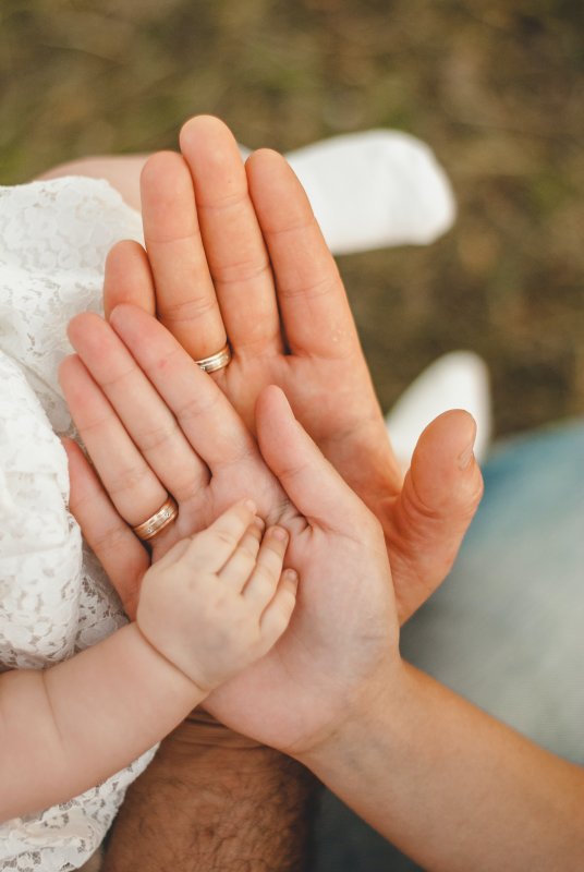 Ладони семьи