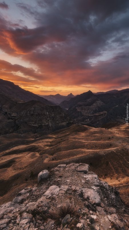 Дагестанские горы ночью