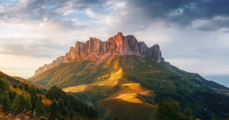 Гора Тхач Адыгея