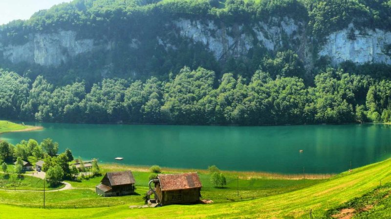 Швейцария природа домик озеро Альпы