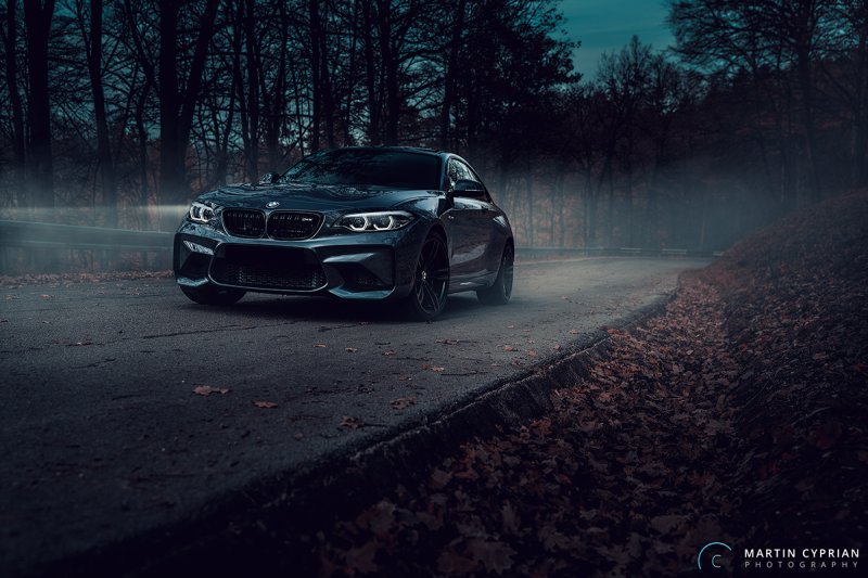 BMW m2 черная