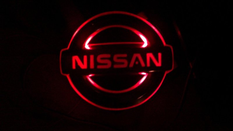 Заставка Ниссан