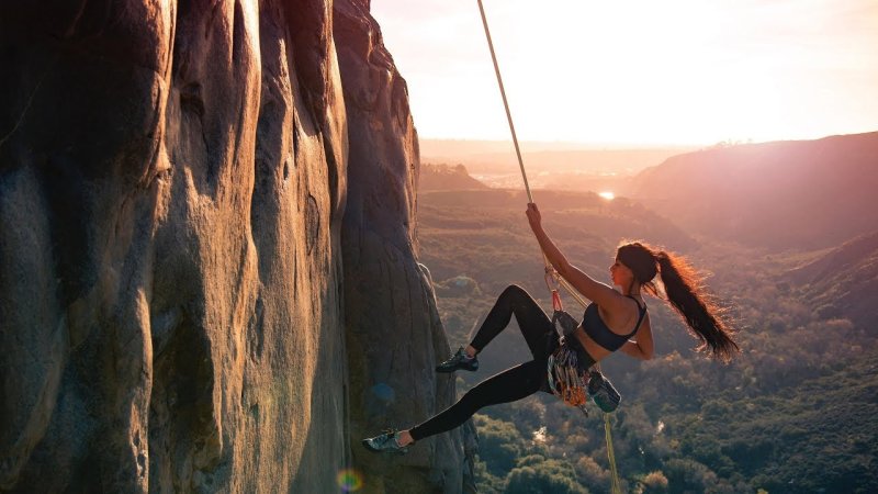 Петра Клингер Скалолазка