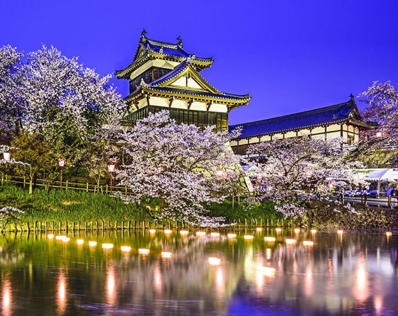 Замок Ёсида-Корияма Япония