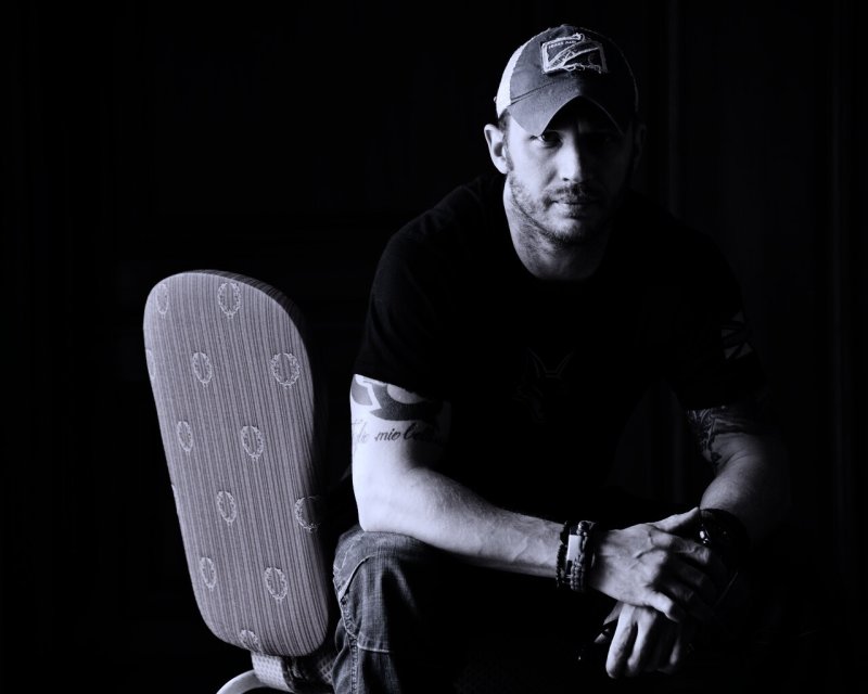 Том Харди 2021