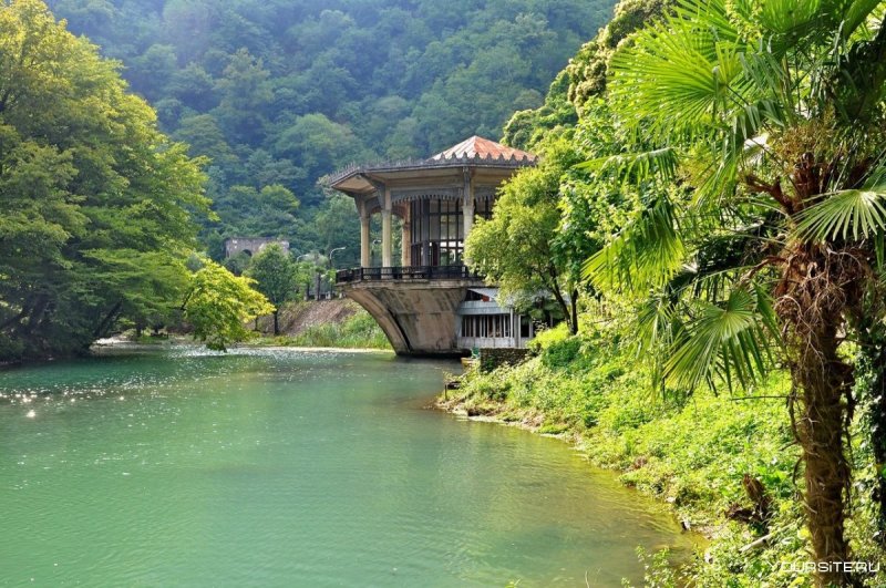 Озеро Псырцха Абхазия