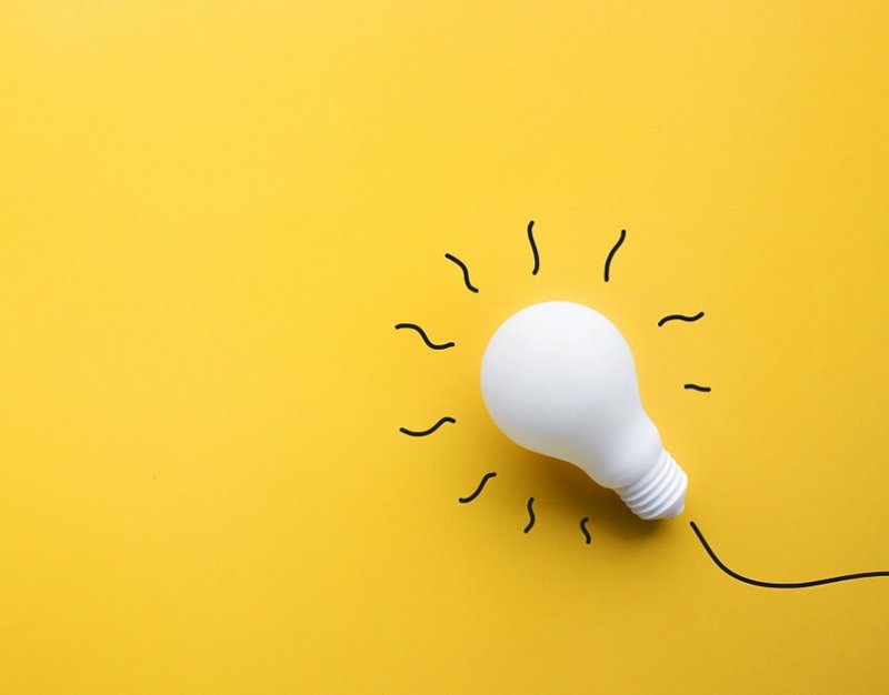 Лампочка Минимализм