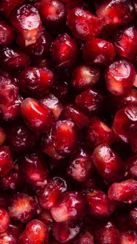 Гранат вертикально