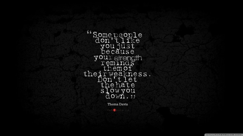 Красивые цитаты на чёрном фоне