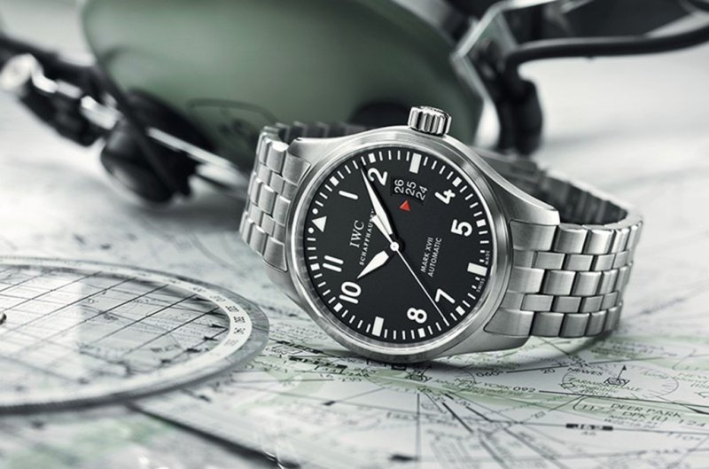 Стильные мужские часы