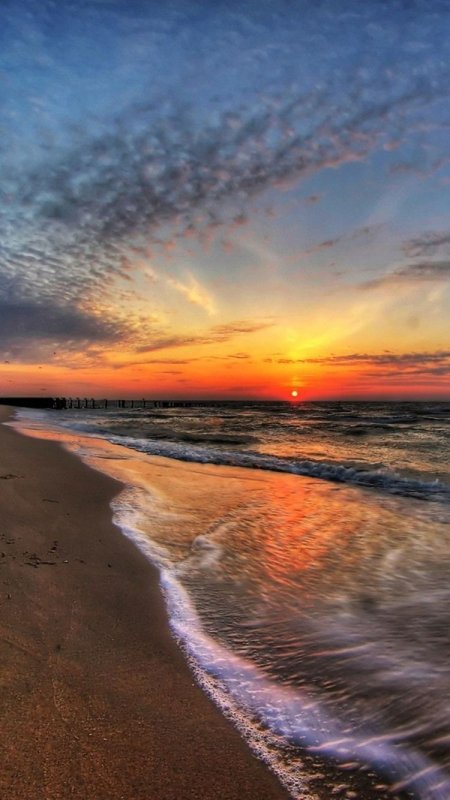 Рассвет на море