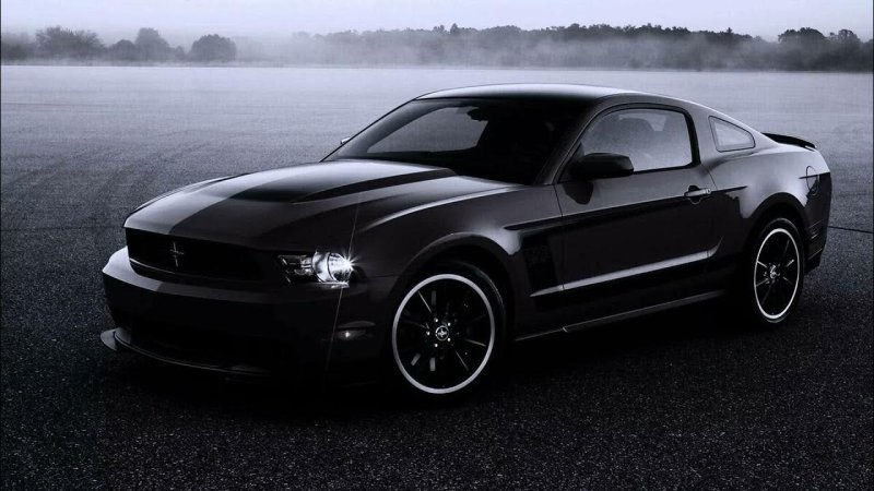 Форд Мустанг черный