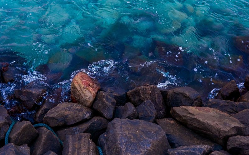 Бирюзовое море