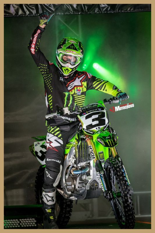 Кавасаки Монстер Энерджи мотокросс